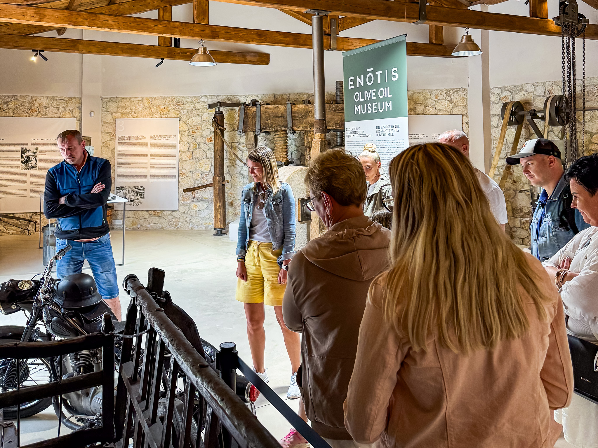Zwiedzanie i degustacja w tłoczni oliwy Enotis na Korfu